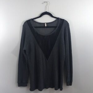 LF Emma & Sam Long Sleeve Mesh V Top Small
